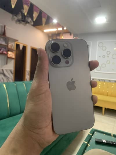 iPhone 16 pro with Box (03432646704)
