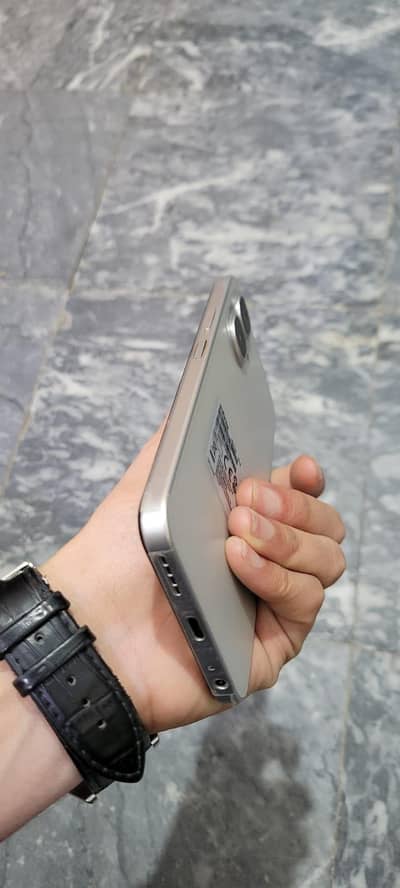 Infinix smart 10 all ok  10/10 condition brand new phone.