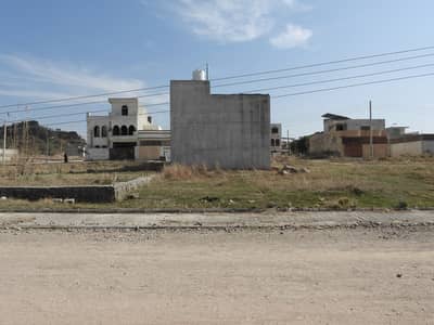 5.4 Marla Plot for Sale in Al-Haram City