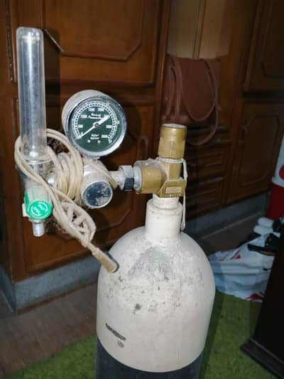 Slightly Used Oxygen Cylinder For Sale