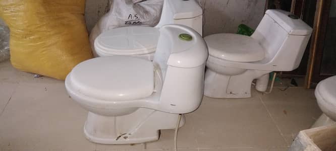 Washroom Commode (WC)  – Good Condition – Reasonable Price