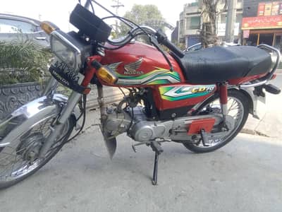 HONDA CD 70 2023 MODEL