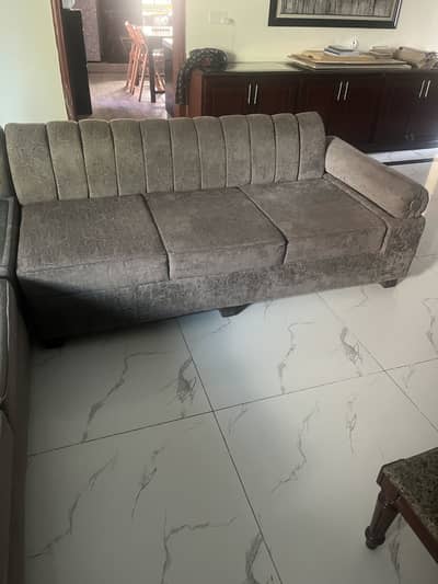 Used L shape sofa 6 seater