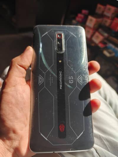 REDMAGIC 6S PRO     (12/128GB)