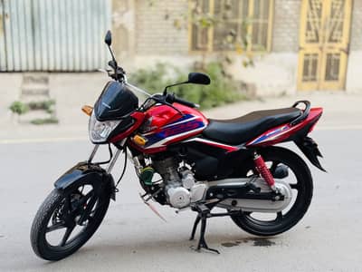 Honda CB 125 new condition
