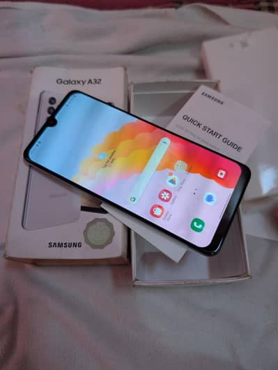 Samsung Galaxy a32 6gb 128gb with box