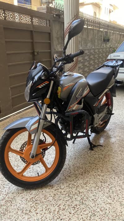 Honda Cb150f 2023 (low mileage)