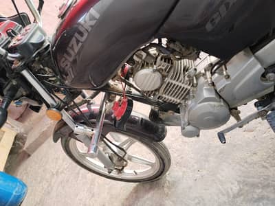 Suzuki GD 110s silver colour engine 100% okay all electric wiring okay