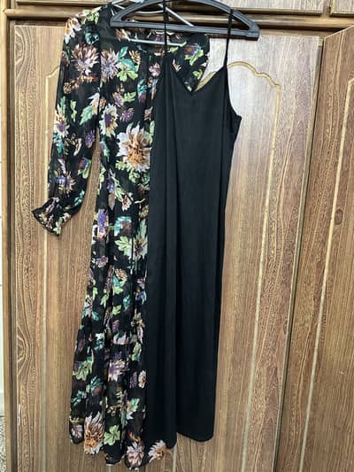 Stylish Black floral maxi dress with inner