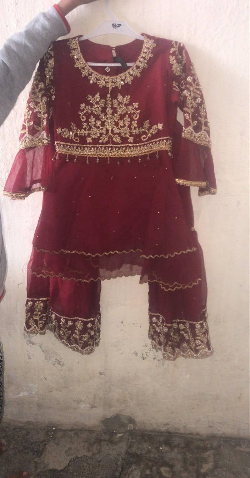 Beautiful drees 0