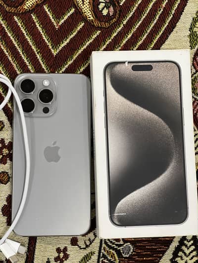 iPhone 15 pro max natural titanium