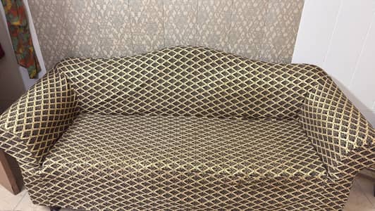Sofa set for sale on discounted price