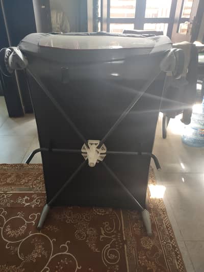 Baby Playpen / Portable Folding Baby Cot – Mesh Sides – Good Condition