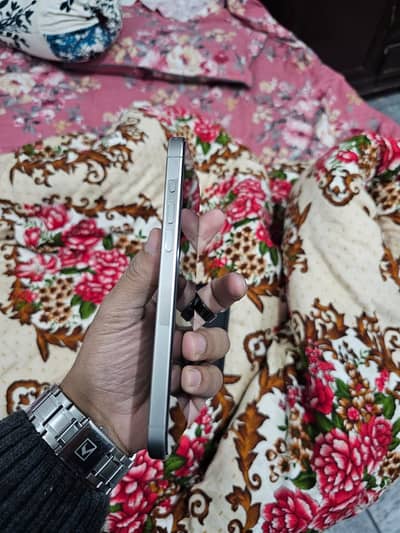 Iphone 15 pro max jv 256 gb