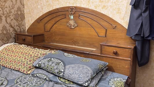 Solid material wooden Bed for sale