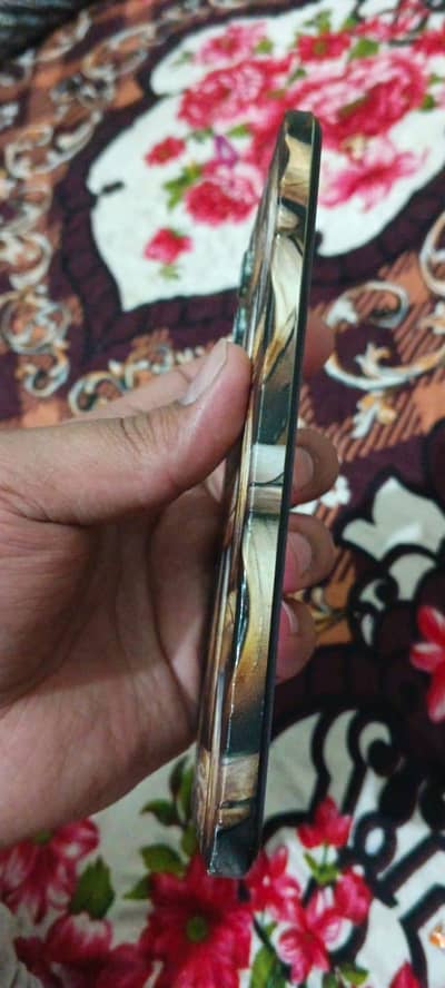 Vivo y100 16 gb 256 gb hai all okay hai Exchange possible Tecno k sat