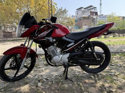 YAMAHA yBR 125 Totally genuine 2022