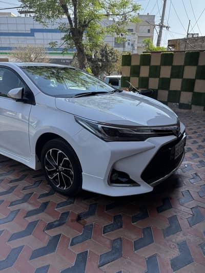 Toyota Altis Grande 1.8X 2024