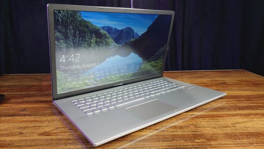 Asus Vivobook Core i3 10th Gen 12gb ram 256gb ssd 17'' display silver