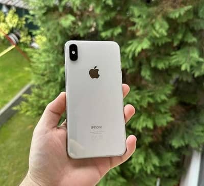 iPhone XS | White Color