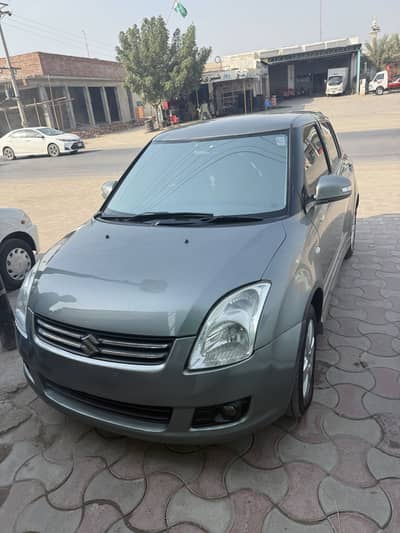 Suzuki swift 1.3 dlx