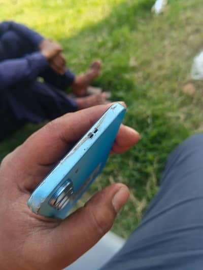 Infinix hot 60 pro 8 gb 128 gb memory