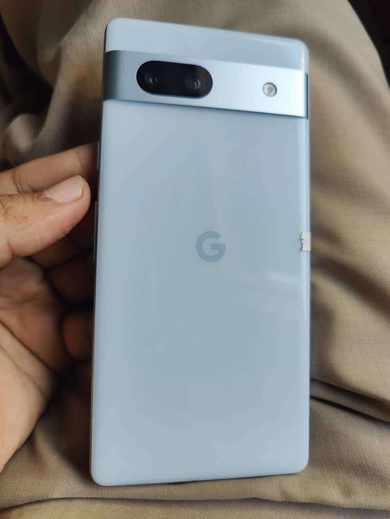 Google Pixel 7A 1