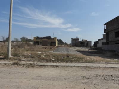 11.36 Marla Plot for Sale in Al-Haram City