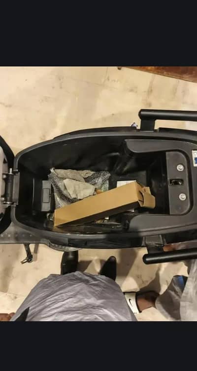 brand new 900 km running only