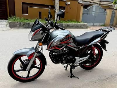 Honda CB 150F