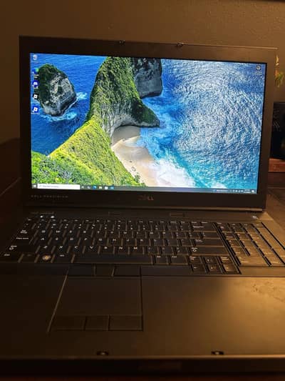 Dell Workstation M6600 17.3”