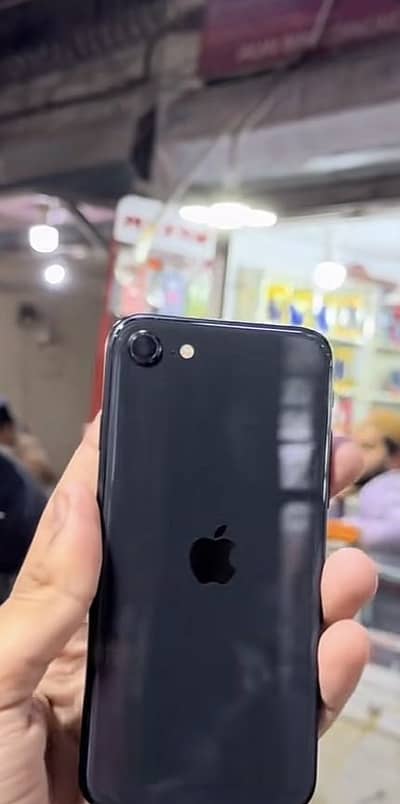 Iphone se 3 genration is 10/9 exchnage bi ho jaye ga