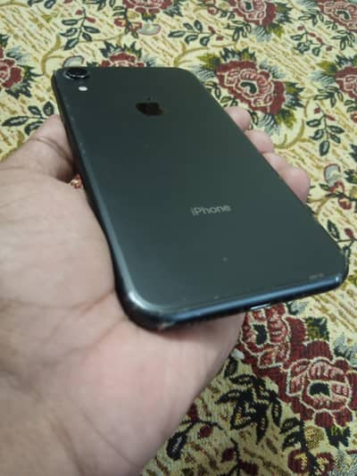 I phone XR