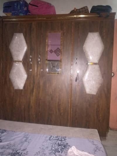 bedroom set without mattress