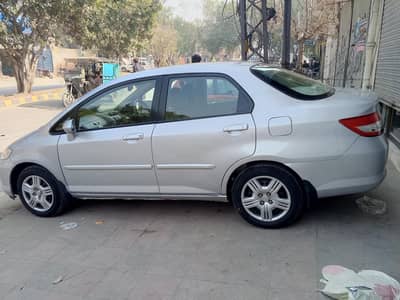 Honda city 2004 almost genuine is going to sale.