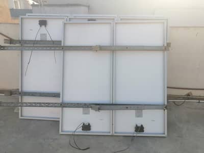 9 solar panels running 5500 each panel  180w