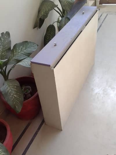 biggest drawer length 4 feet width 3 feet