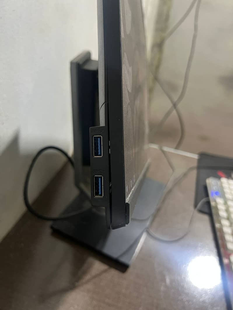 DELL Frameless LCD / Boaderless 3