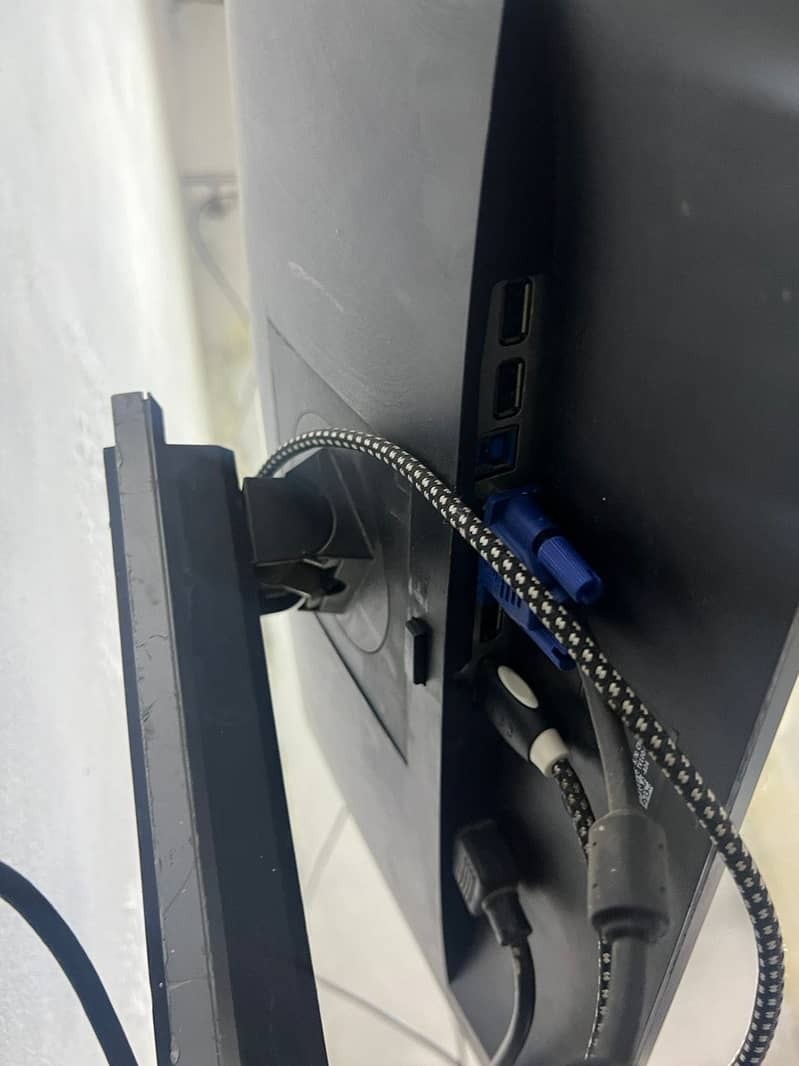 DELL Frameless LCD / Boaderless 4