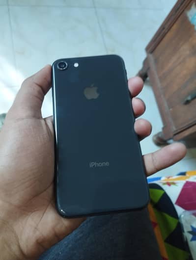 iPhone 8 64GB Waterpack