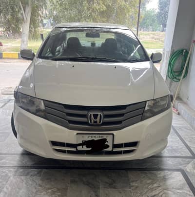 HONDA city 2010
