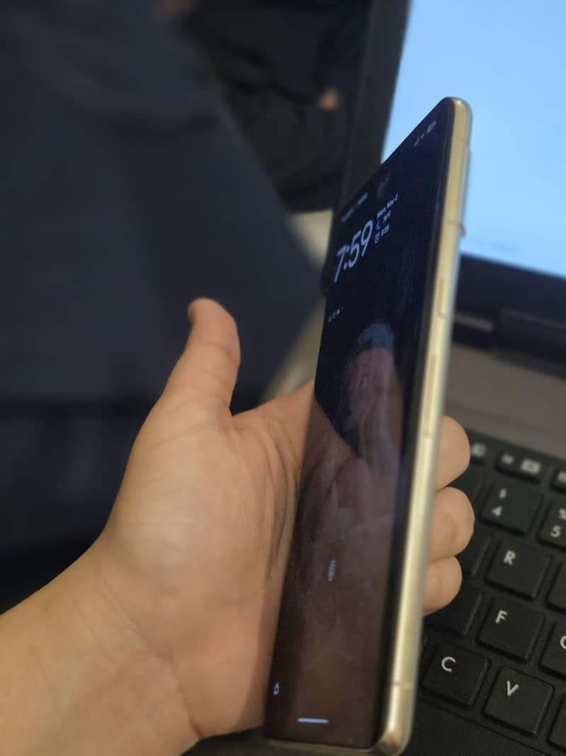 Google Pixel 7 Pro 4