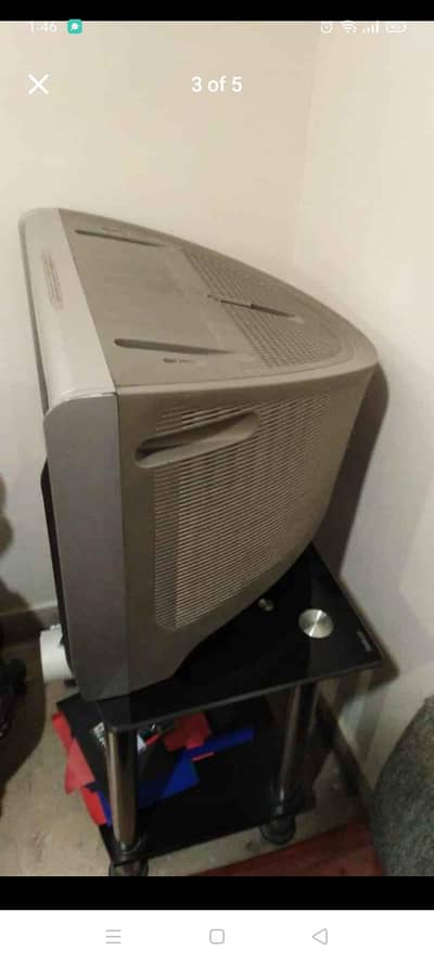 Sony wega tv with trolly