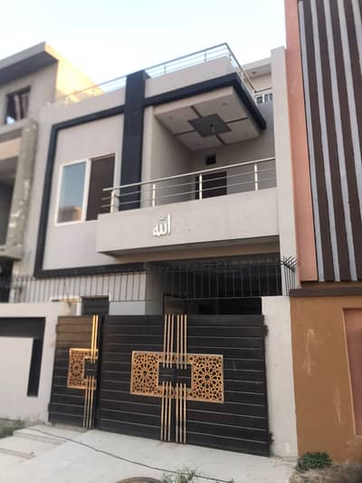 Build Your Future in Style: Elegant 3-Marla Home at Ferozepur Road