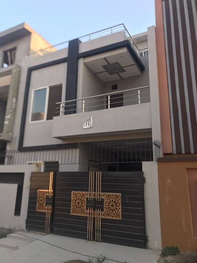 Build Your Future in Style: Elegant 3 Marla Home at Ferozepur Road