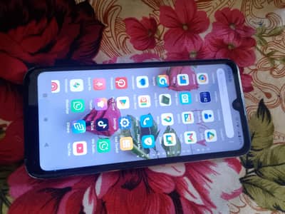itel A48 duel sim pta approved 2. . 32. . very good condition with box. .