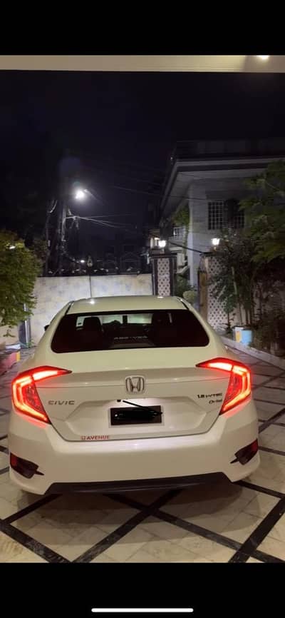 Honda civic 2019 for rent