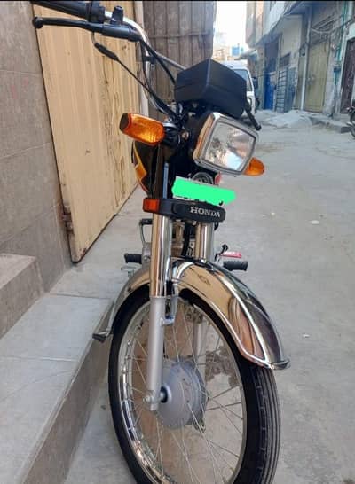 HONDA CD70