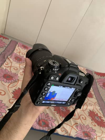 Nikon d7100 18- 105 lens & 128 GB card