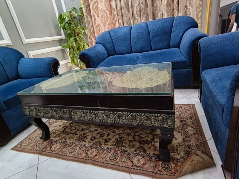 Comfortable 7 Seater Family Sofa | Slightly Used 1